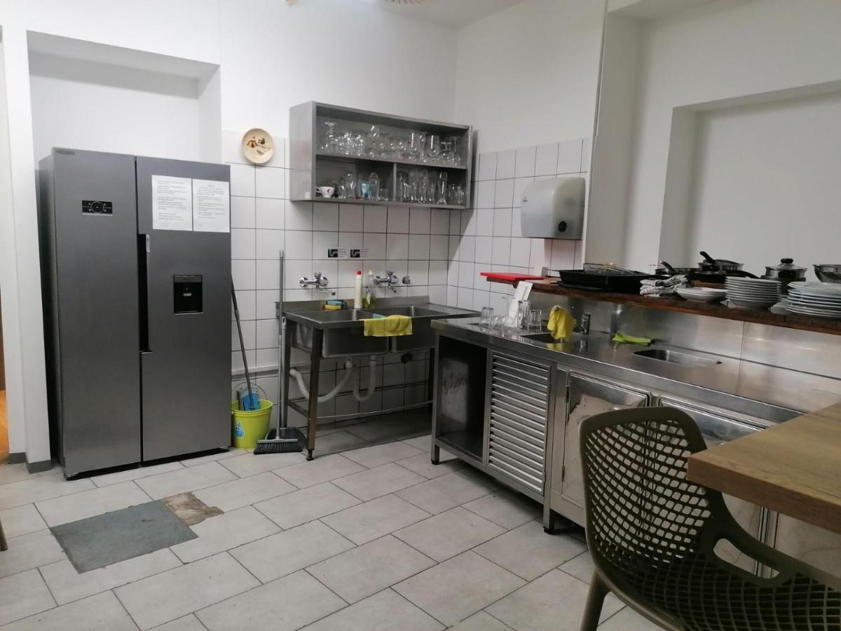 Hostel Vojnik Zewnętrze zdjęcie